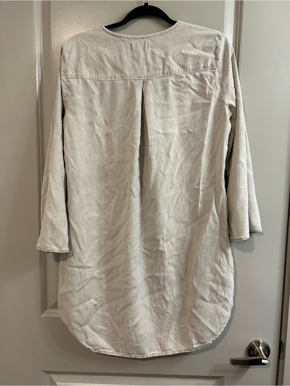Bella Dahl Light Gray Lace-Up Front Tunic - Picture 6 of 6